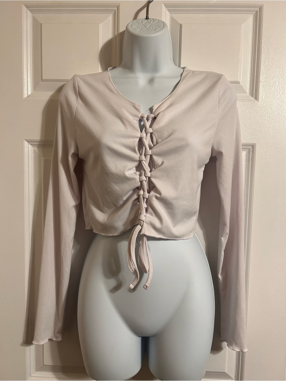 Long Sleeve Lace-Up Ribbed Crop Top - Off White